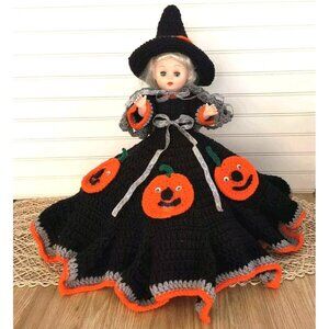 Halloween Crocheted Witch Doll w/ Stand , Dress Pumpkins, Hat, Cape, Shoes, EUC